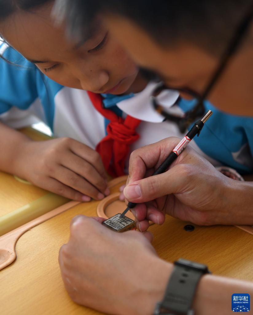 牛牛游戏正版下载